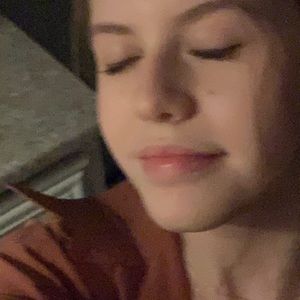 Meet your Posher, Ania